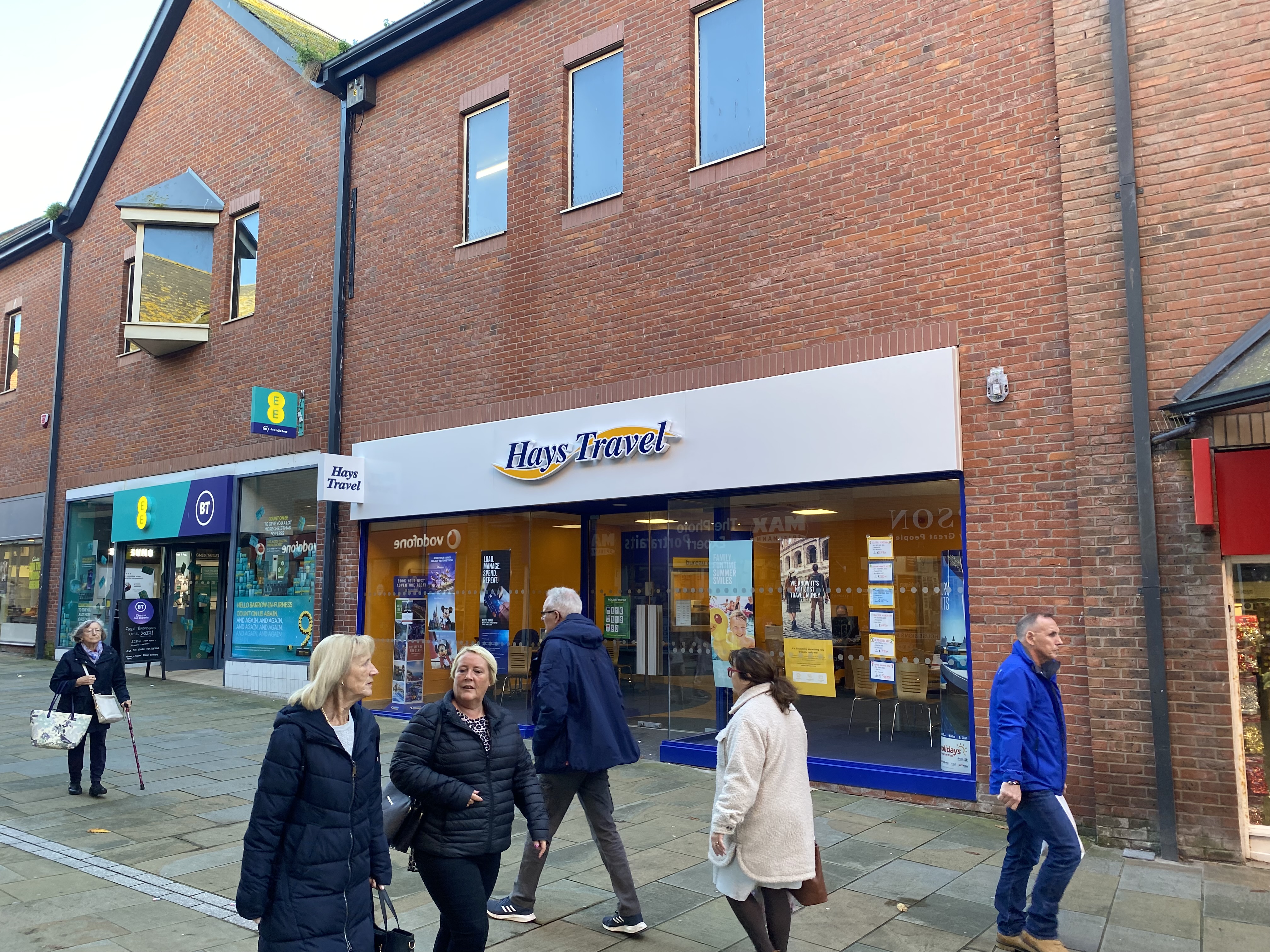 New branch of Hays Travel opens in Portland Walk
